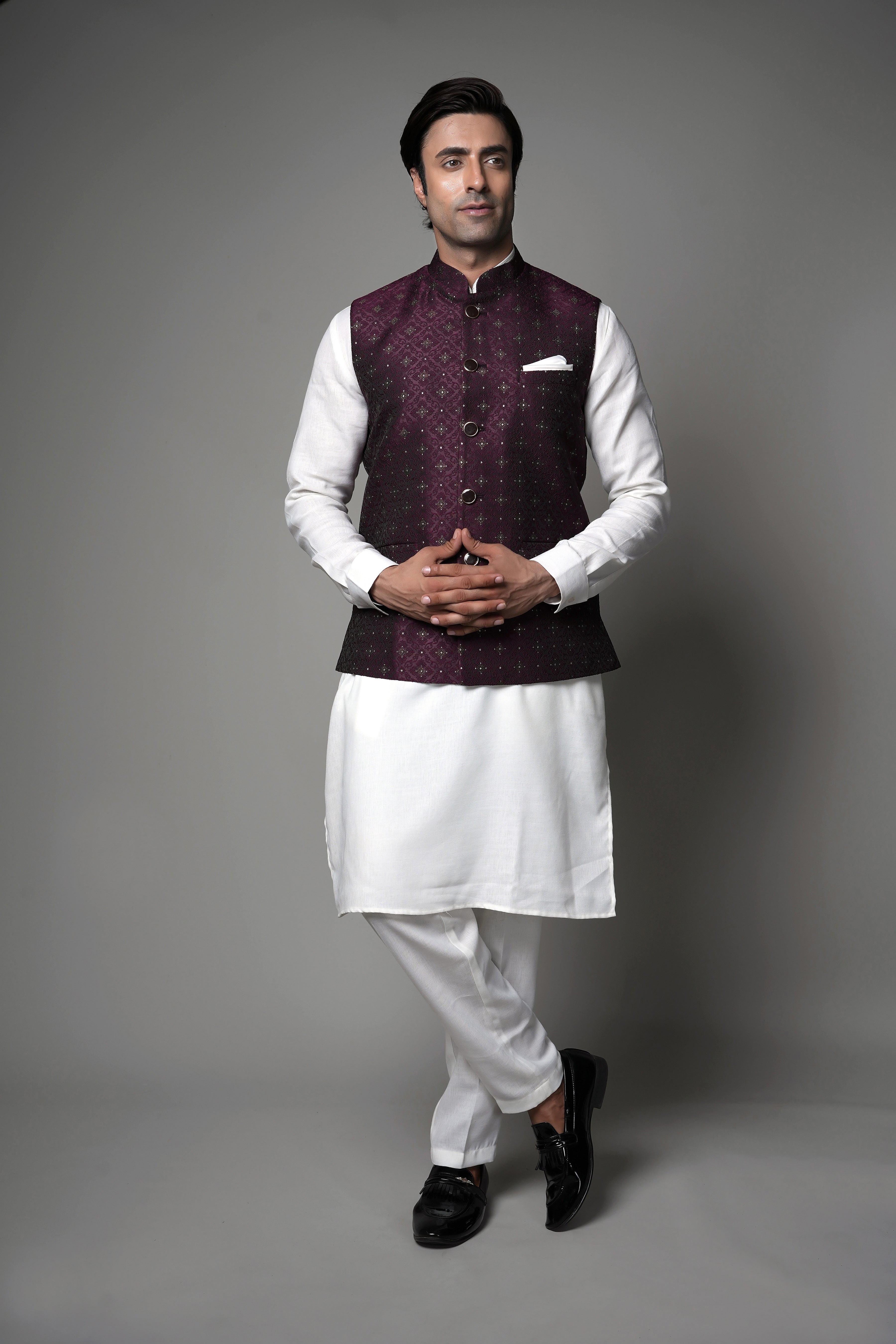 Wine Textured waist coat with kurta set