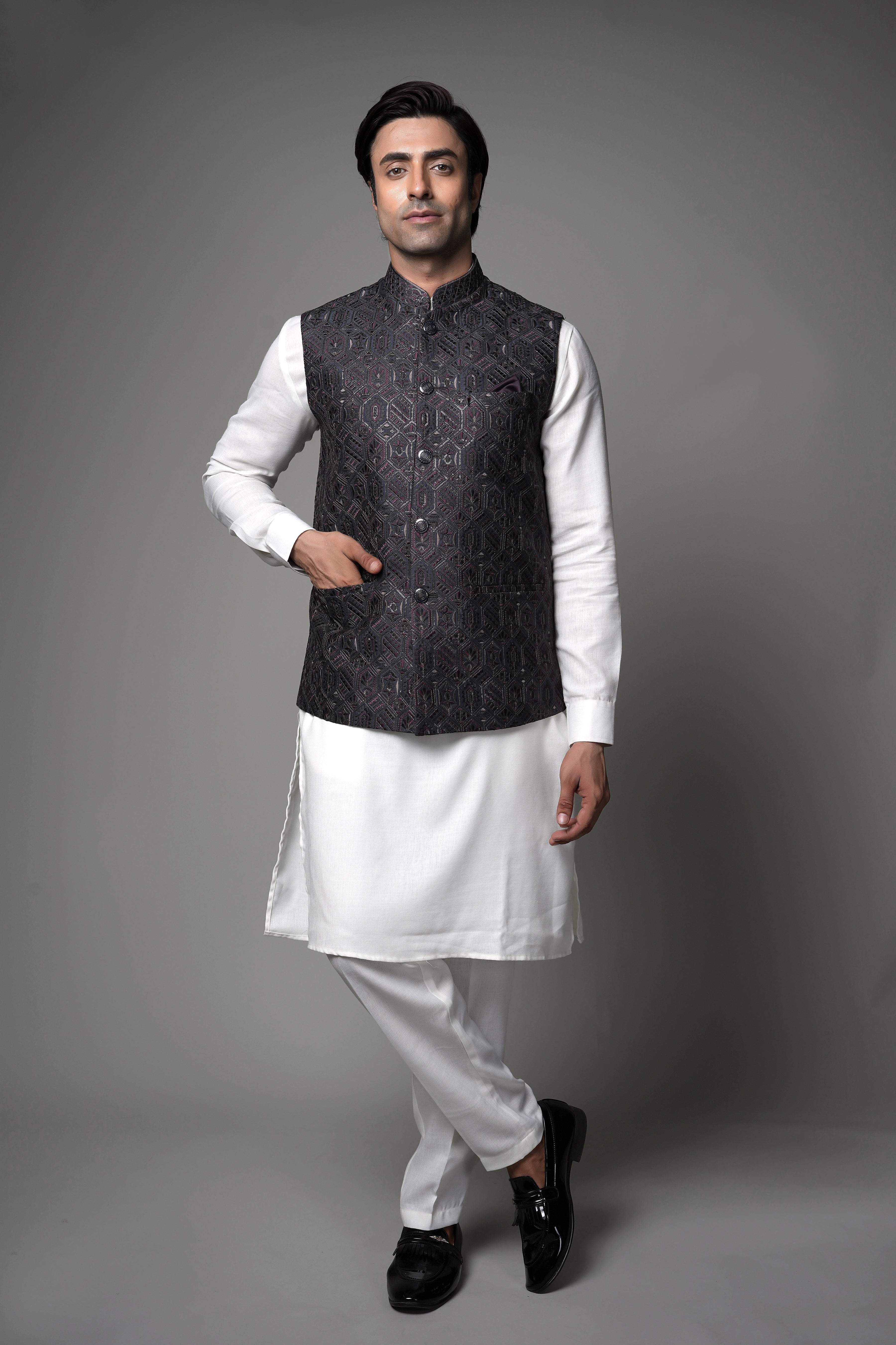 Textured Jacquard waist coat set in Deep Plum and Black